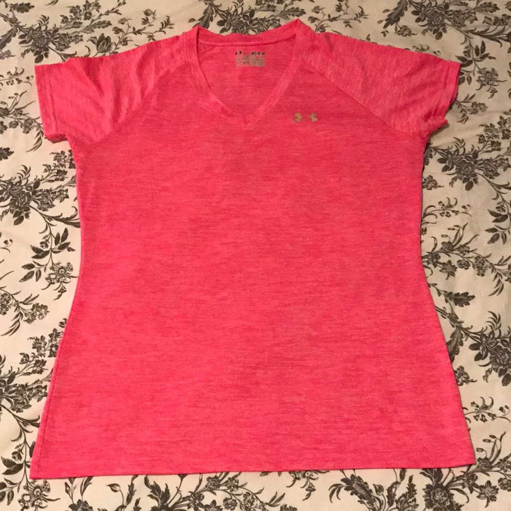 Underarmour Semi-Fitted Top